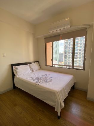 Greenbelt Parkplace 1BR Condo for Rent Makati City