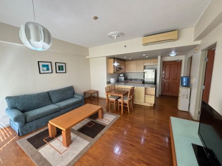 One Legazpi Park Fully Furnished 1 Bedroom Unit with Parking