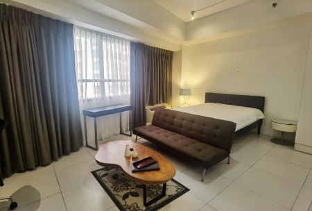 Fully Furnished Studio Unit at Icon Residences for Rent