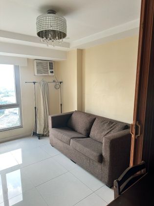 Combined Studio Semi Furnished Unit for Rent