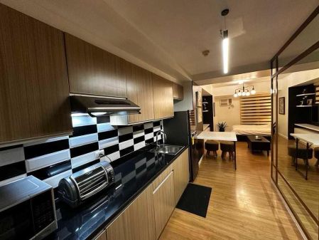 Fully Furnished Studio Unit at Two Maridien for Rent