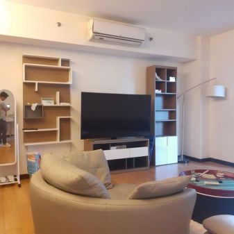 6th Floor 1 Bedroom One Serendra Unit for Rent Fully Furnished