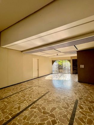 For Rent corner Bungalow House