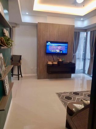 Fully Furnished 1 Bedroom Unit at Manhattan Heights for Rent