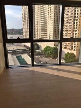 Fully Furnished Studio Unit at One Eastwood Avenue for Rent