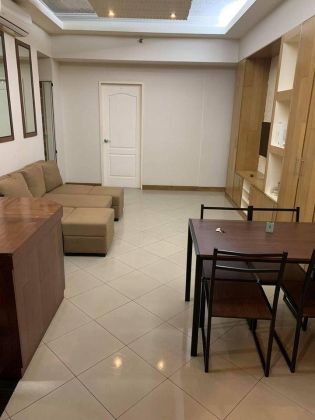 Furnished 1 Bedroom with Parking for rent in Elizabeth Place