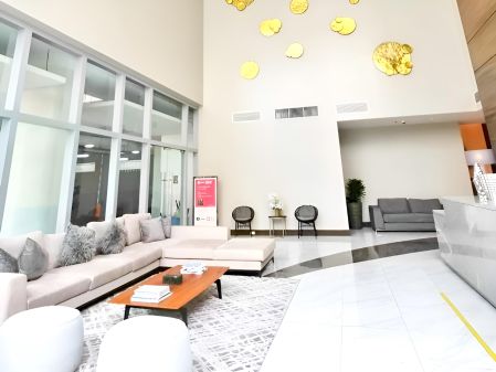 Furnished 2 Bedroom Unit at The Royalton at Capitol Commons