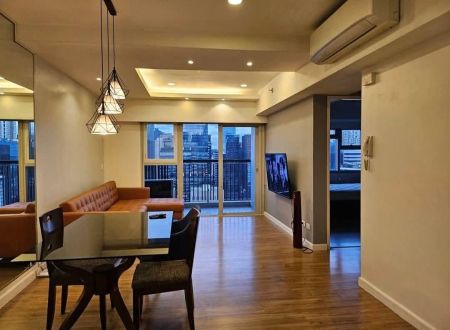 2BR Unit in One Maridien facing Park 