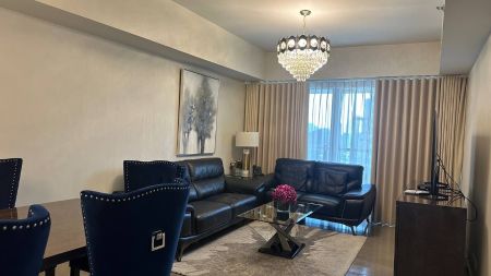 Spacious 2BR for Rent in the Lorraine Tower Rockwell 99sqm