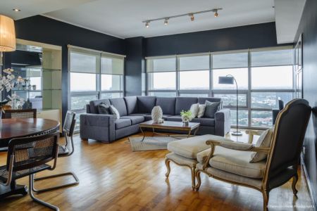 Spacious 2 Bedroom for Rent in The Residences At Greenbelt 