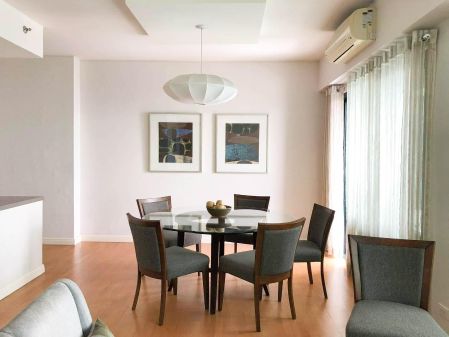 Fully Furnished 2BR Unit at One Rockwell East Makati 