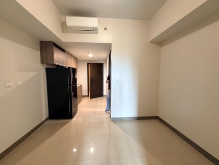 Brand new Park McKinley West Bgc for Rent 1 Bedroom