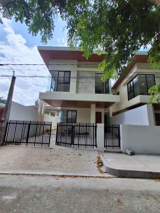 3BR with Maids Room in San Jose Village Alabang