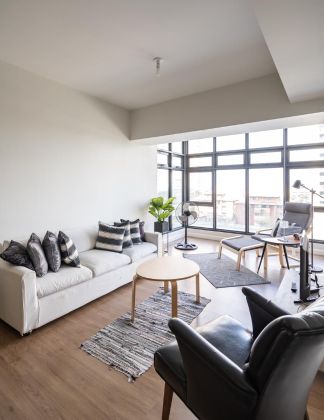 Spacious 86sqm Fully Furnished 2BR Condo at the Sandstone
