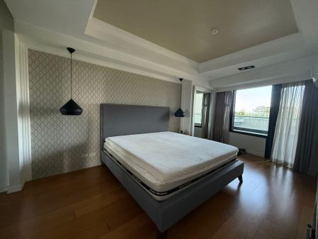 Fully Furnished 2 Bedroom Unit at Arya Residences for Rent