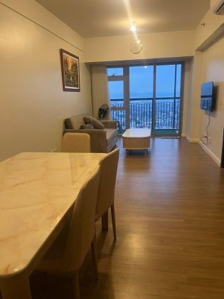 Fully Furnished 1 Bedroom Unit at Park Triangle Residences