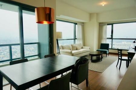 Fully Furnished 1 Bedroom Unit at Shang Salcedo Place for Rent