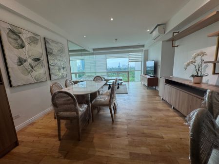 Fully Furnished 3 Bedroom Unit at Bonifacio Ridge for Rent