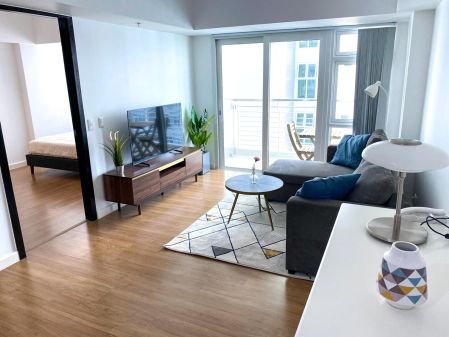 For Rent 1BR Unit at The Veranda