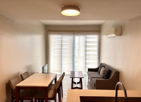 Fully Furnished 1 Bedroom Unit at Salcedo Village Makati City