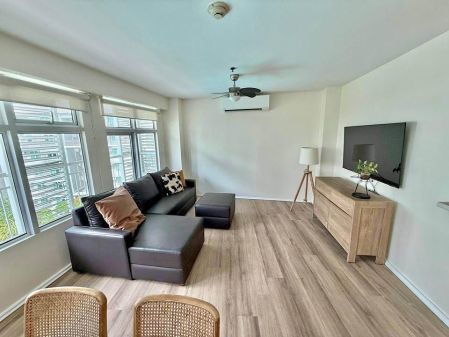 Fully Furnished 3 Bedroom Unit at Two Serendra Almond Tower