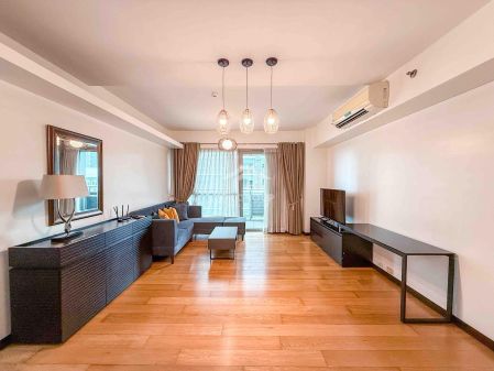1 Bedroom in One Serendra East Tower BGC Taguig Condo for Rent