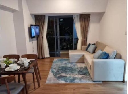 Newly Furnished 2 Bedroom for Rent in the Rise Makati