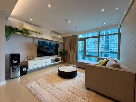 2BR Unit for Rent East Gallery Place