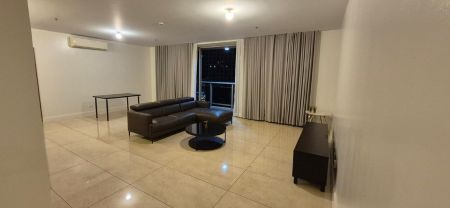 The Suites 3 Bedroom Condo Unit for Rent 10111