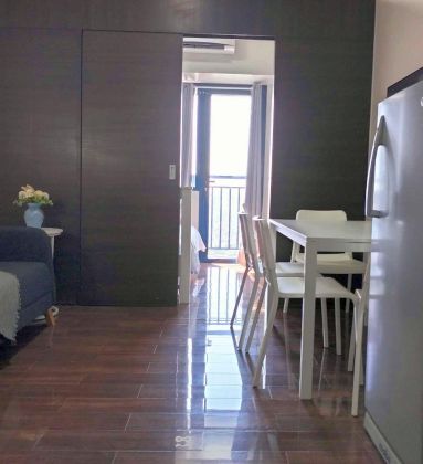 1 Bedroom with Beautiful balcony view at Air Residences Makati