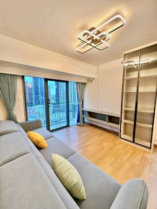 Fully Furnished 2 Bedroom with Balcony for Rent
