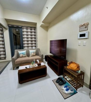 Fully Furnished Studio Condo 628 at One Manchester Place  Mactan