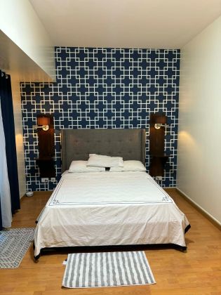 Fully Furnished 2 Bedroom with Balcony in Trion Towers BGC