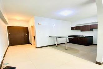 For Rent Bare Studio with AC in Stamford McKinley Hill Taguig