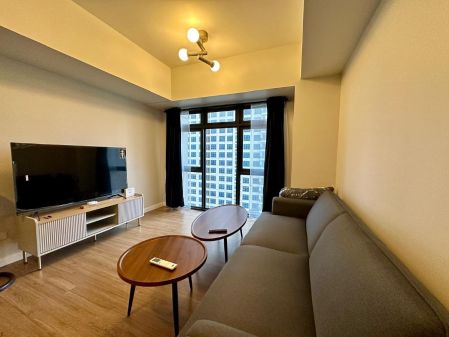 Fully Furnished 1 Bedroom Unit at The Travertine at Portico