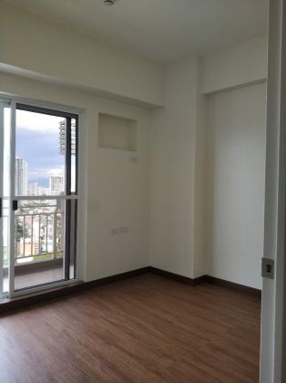 Fairlane Residences 2BR FOR RENT