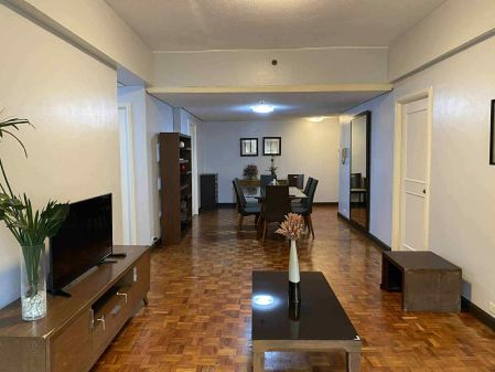 Makati Condo for Rent 3BR fronting Legazpi Park 
