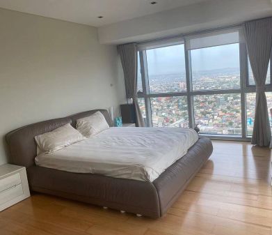 For Rent 3BR High Floor East Tower One Serendra BGC 