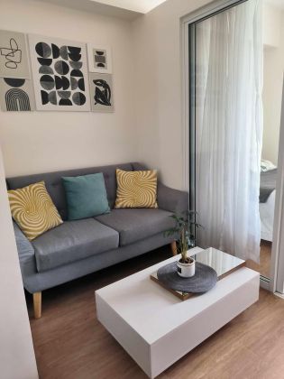 Fully Furnished 1 Bedroom Unit at Infina Towers for Rent