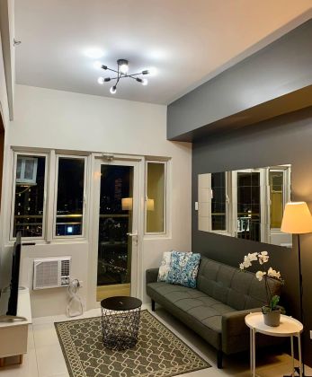 Fully Furnished 1 Bedroom Unit at Times Square West for Rent