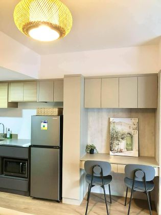 Fully Furnished 1 Bedroom Unit at The Rise Makati for Rent