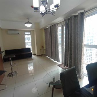 For Rent 1 Bedroom Semi Furnished Unit in Venice Residences