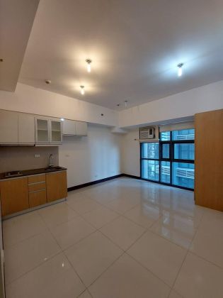 Unfurnished Studio Unit at The Viceroy Residences for Rent