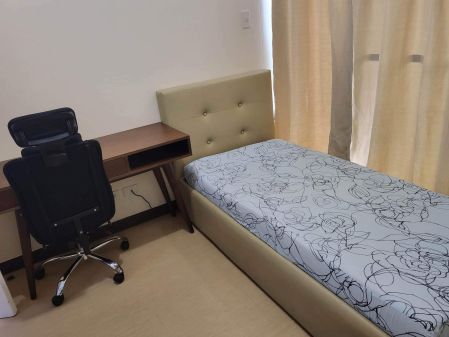 Fully furnished 1BR for Lease in Torre de Manila