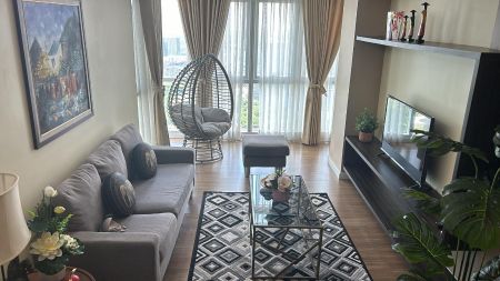 Two Serendra Sequoia 2BR Unit for Rent 