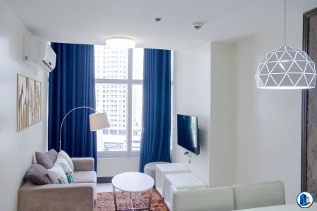 Fully Furnished 1 Bedroom Unit at One Central Makati for Rent