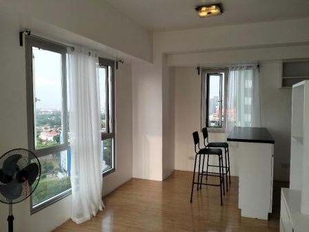 Semi Furnished 2 Bedroom Unit at Avida Towers Alabang for Rnet
