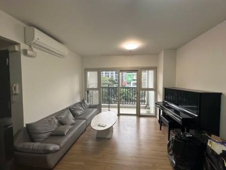 Fully Furnish 2 Bedroom Unit with Parking One Maridien BGC