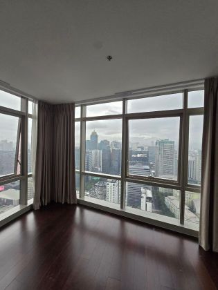 Semi Furnished 3 Bedroom Unit at East Gallery Place for Rent
