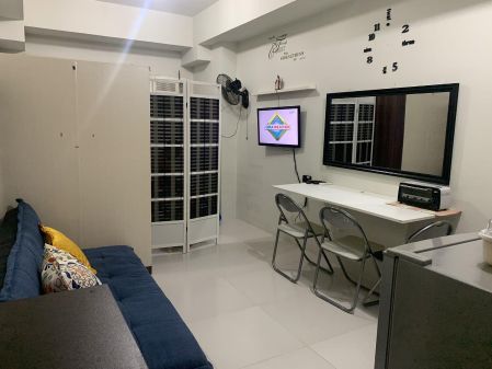 Fully Furnished Studio for Rent in The Pearl Place Pasig